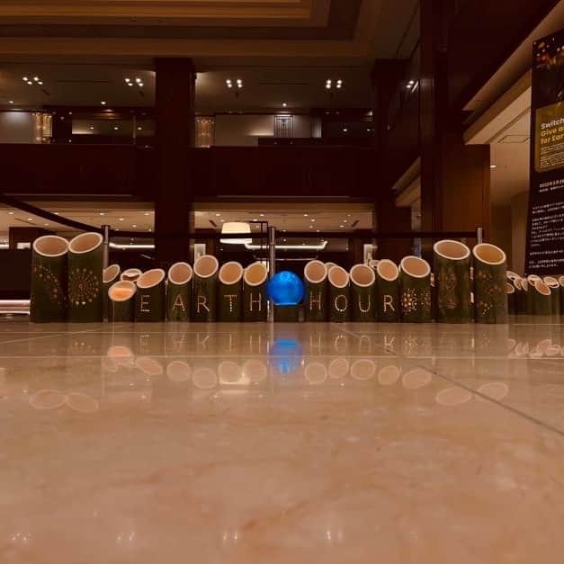Hilton Odawara Resort & Spaのインスタグラム：「世界中が同じ日の同じ時間に消灯して、地球温暖化と環境保全の意思を示す環境アクション「アースアワー」  ヒルトン小田原リゾート＆スパはこの活動に賛同し、 明日3月25日（土）20:30～21:30まで館内の一部を消灯し、ロビーにて竹のキャンドルを灯します。  皆さんもぜひ、明日の1時間、世界中の人とともに 地球の未来に想いを馳せてはいかがでしょう？  アースアワー🌱 2023年3月25日（土）20：30 - 21：30  #earthhour #forearth #アースアワー2023 #アースアワー #swichoff #地球温暖化防止 #生物多様性保全 #地球のための60分間 #地球にやさしい #環境保護 #持続可能な未来 #hiltonodawara #hilton #odawara」
