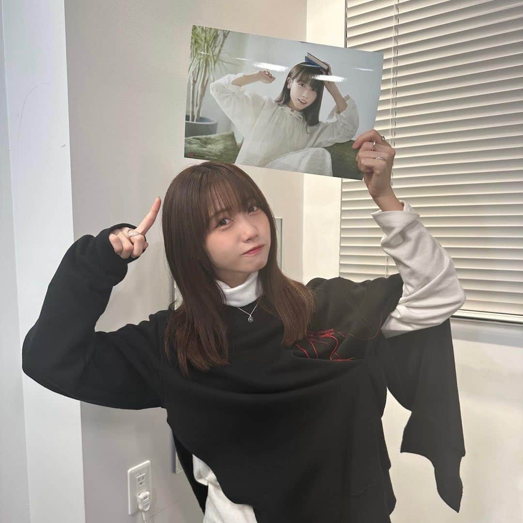のインスタグラム：「オンラインリリースイベント第2弾、今回も沢山のご応募ありがとうございました！  追加のリリイベも決まりなんと大阪、名古屋にも行くよ！お待たせしました！！  そして「I wish」が4/6(木)0時より各音楽配信サイトにて先行配信決定です！ また本日よりApple MusicのPre-addと SpotifyのPre-saveが開始！ 早く聴いてもらいたくてうずうずしてます……お楽しみに！」