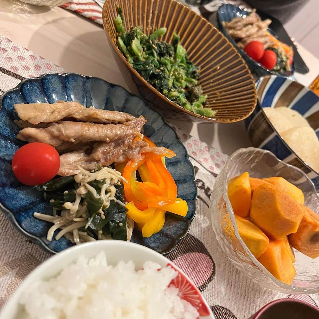 山本美優さんのインスタグラム写真 - (山本美優Instagram)「* * * おうちご飯も記録☡✍︎ * 料理教室通いたいし、かわいい食器集めたいし、栄養バランスとかもちゃんと学びたい、、見栄えも良くしたいな〜 * * *」3月24日 12時25分 - fuwata118926