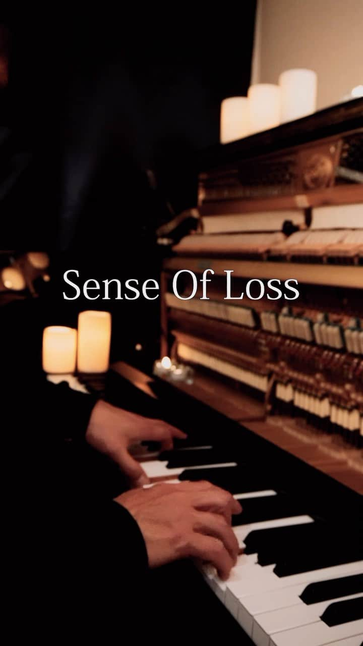 望月衛介のインスタグラム：「When I lost my love, I felt an unimaginable sense of loss.  maybe that’s love..  #piano #pianist  #composer  #originalsong  #originalcomposition #healing #heal #chill #chillmusic  #newage  #newagemusic  #eisukemochizuki  #ピアノ #ピアニスト #癒し #ニューエイジ #ヒーリング #オリジナルソング #作曲 #満月作曲 #望月衛介 #fullmoon #満月」