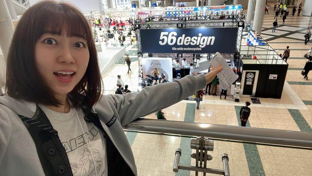 のインスタグラム：「今日は今からYoutube「Moto バトルLIVE」で第50回モーターサイクルショーの中継のリポーターをします🥳(開始20分前)  へ～きゃのんこんなことやってんねんな～みたいに興味持っていただけたらアーカイブで中継映像は残るので是非観てみてください🥳  https://www.youtube.com/live/qdLr-zPu_f8?feature=share  噛まないように頑張りますwww   #東京モーターサイクルショー」
