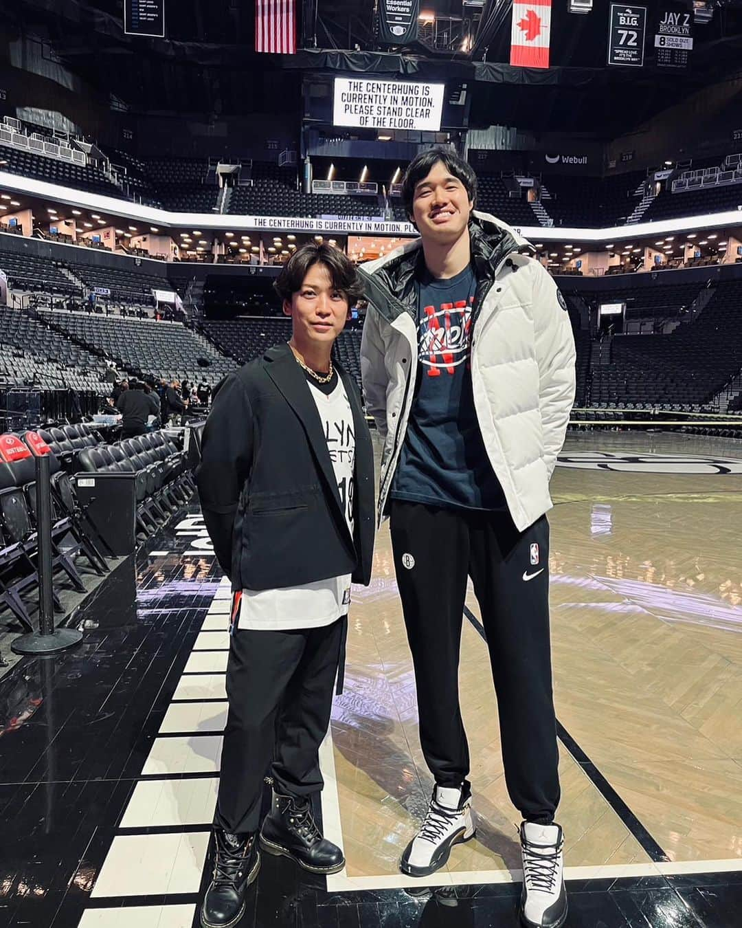 亀梨和也さんのインスタグラム写真 - (亀梨和也Instagram)「念願のNBA観戦🏀  #渡邊雄太 選手 #BROOKLYN NETS #ありがとうございました #引き続き #fight」3月24日 13時48分 - k_kamenashi_23