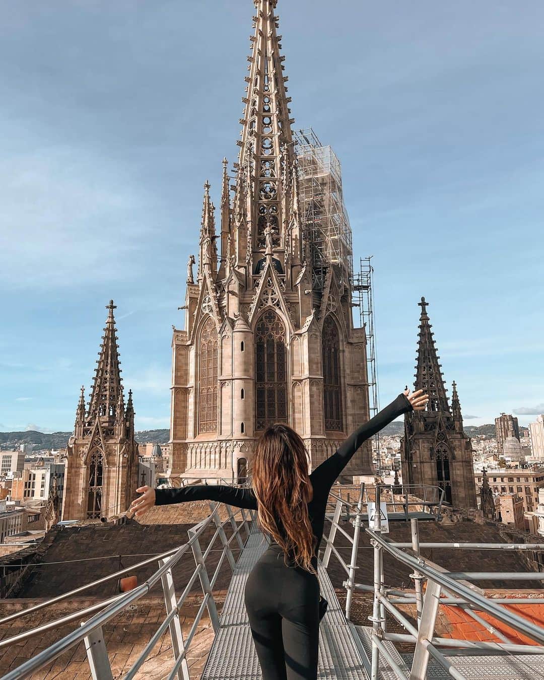 VIENNAのインスタグラム：「🍑」