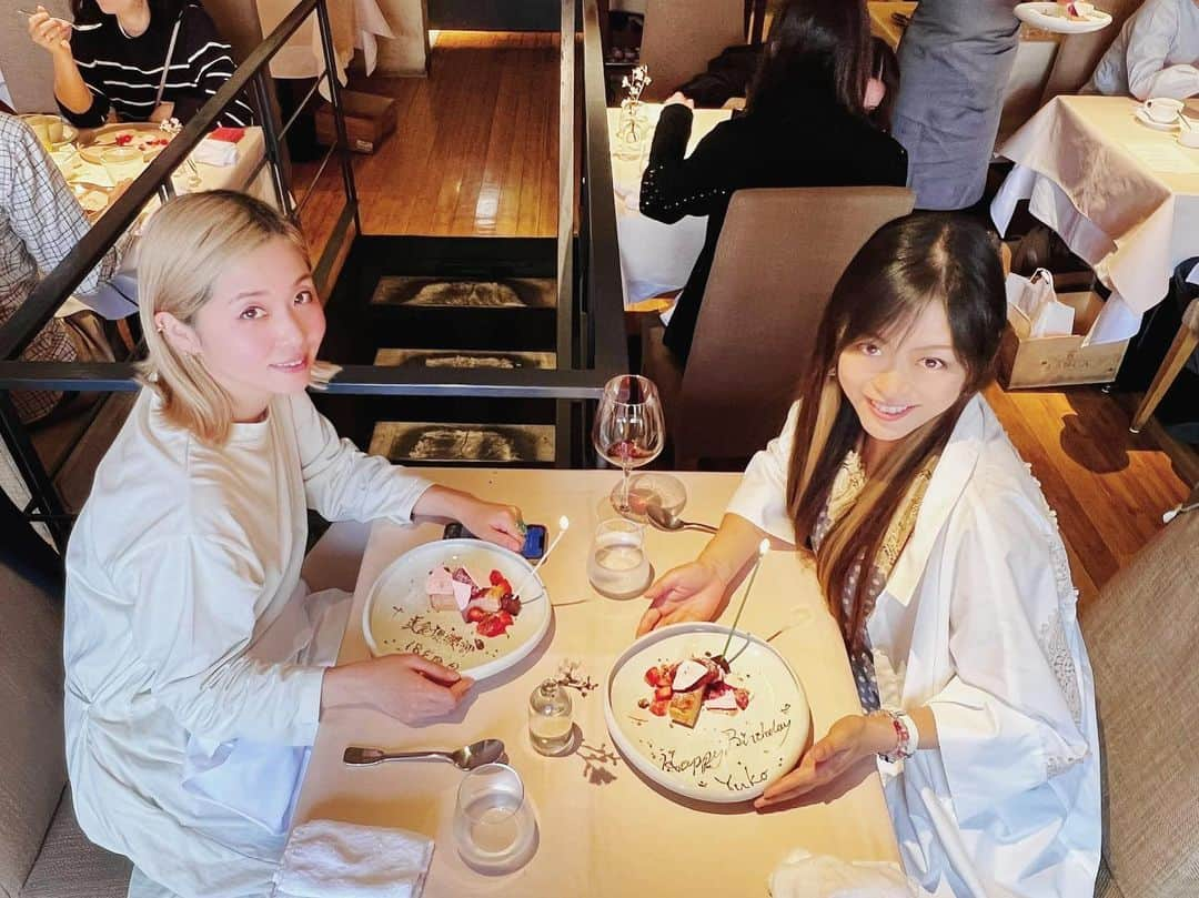 星村麻衣さんのインスタグラム写真 - (星村麻衣Instagram)「桜が見える素敵なお店でランチ🌸🍴 目黒川の桜は今年も綺麗でした🥰 #ラルーナロッサ  #中目黒 #桜日和 #美食倶楽部 #ランチ」3月24日 16時26分 - hoshimuramai