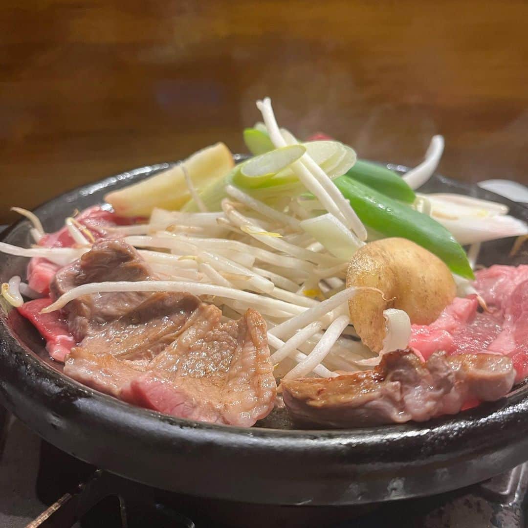 富金原佑菜のインスタグラム：「人生初北海道は美味しい思い出」