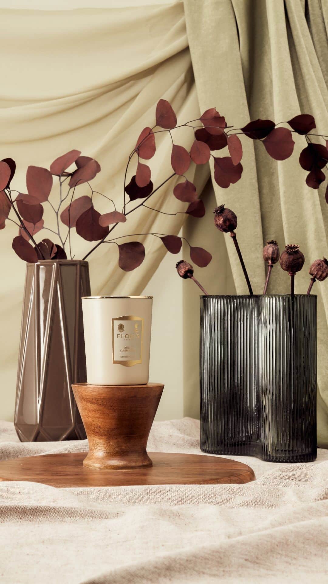 のインスタグラム：「The Floris Home Collection. A curation of luxury scents to enhance your home sanctuary. Available online and in-store now.   #FlorisHome #HomeScents #Candles」