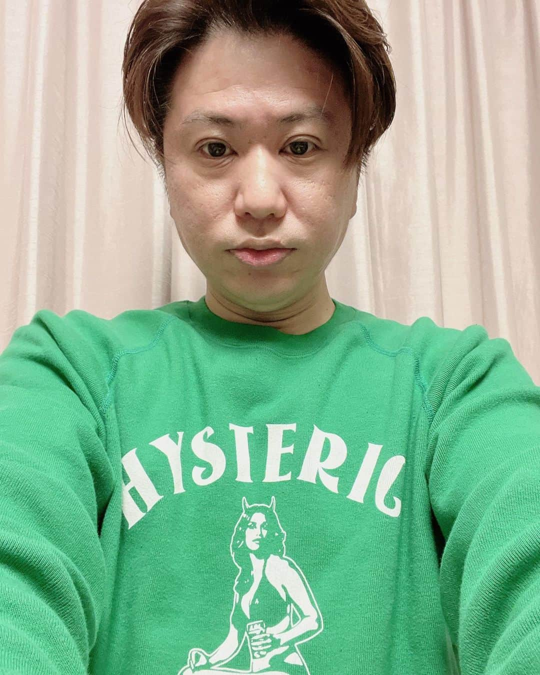 川谷修士さんのインスタグラム写真 - (川谷修士Instagram)「好きな色です #hystericglamour」3月24日 18時16分 - 2chokenju_shuji