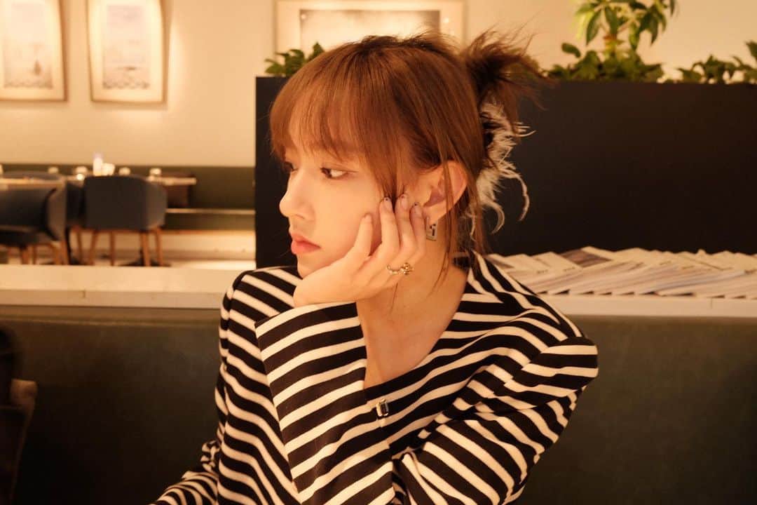ソンソさんのインスタグラム写真 - (ソンソInstagram)「❄️🌙🌬️🌺」3月24日 18時25分 - chengxiao_0715