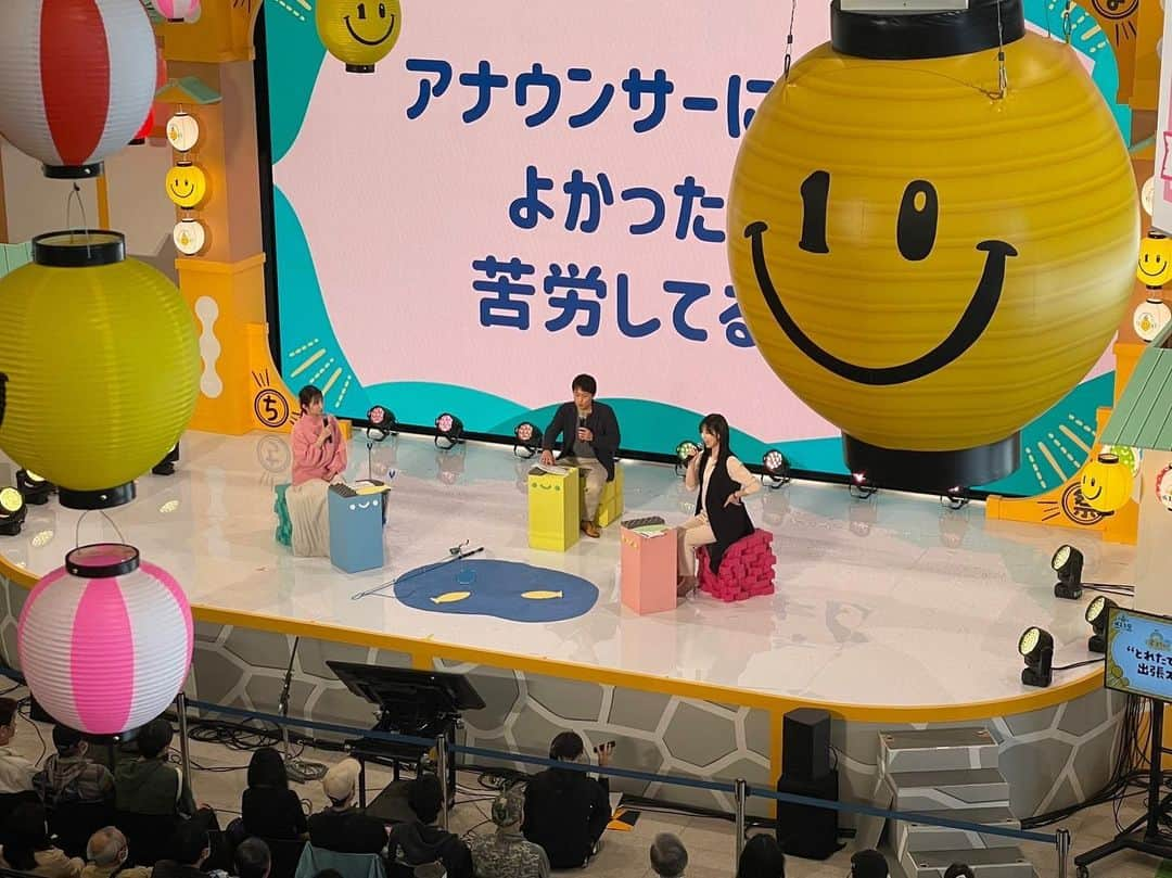 立田恭三さんのインスタグラム写真 - (立田恭三Instagram)「【城まち祭】 今日は怒涛の１日でした💦  すまたん本番 　　　↓ ツキいちanna（公開生放送） 　　　↓ すまたんトークショー 　　　↓ 親子向けイベントおはなしタイム  いやぁー、全部楽しかった✨ たくさんの方に来ていただき 本当に充実した１日でしたー！  今からたらふくご飯食べて いっぱい寝ようと思います笑  城まち祭は、26日（日）までやってます〜✨ 大盛況に感謝感謝です！  #すまたん #ツキいちanna  #城まち祭  #読み聞かせ  #うたのおにいさん にはなりきれず...」3月24日 18時56分 - tatsuta.ytv