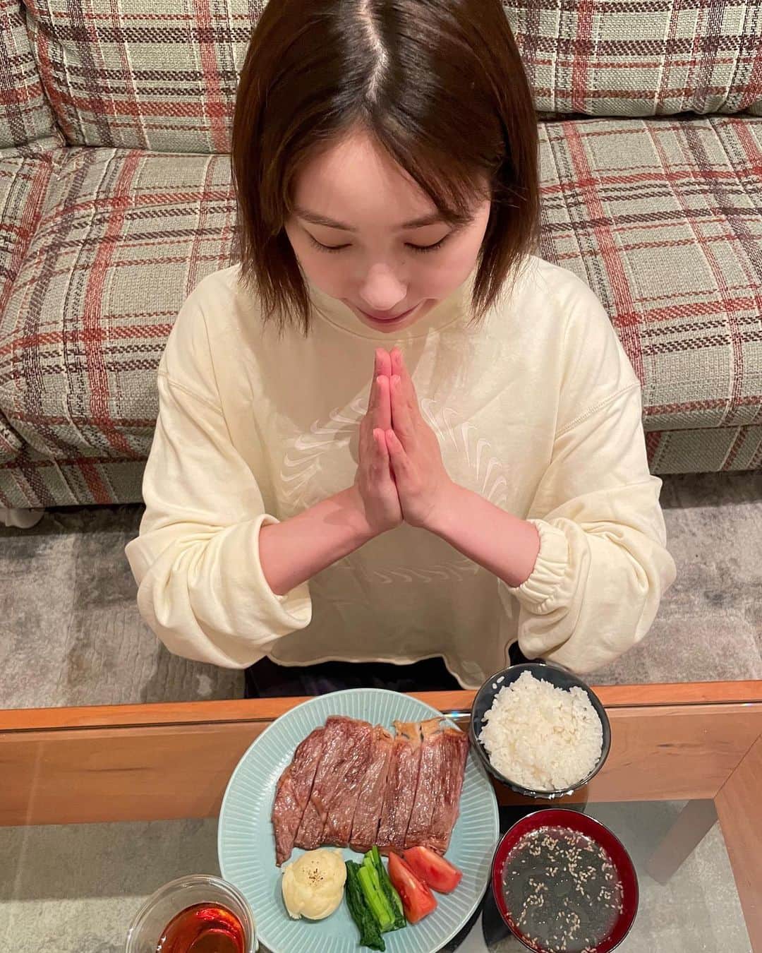 荒川真衣のインスタグラム