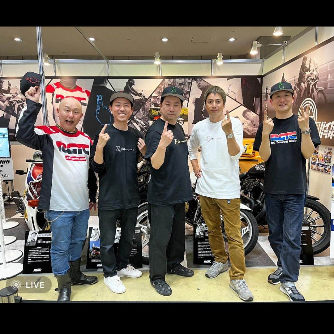 菊地智義さんのインスタグラム写真 - (菊地智義Instagram)「『東京モーターサイクルショー2023』 初日終了！ たくさんの方にお越し頂き、声もかけてもらいました。 本当にありがとうございます。 感謝！ あでしゃ！ #東京モーターサイクルショー #RGツーリングクラブ」3月24日 19時33分 - potatokikuchi2