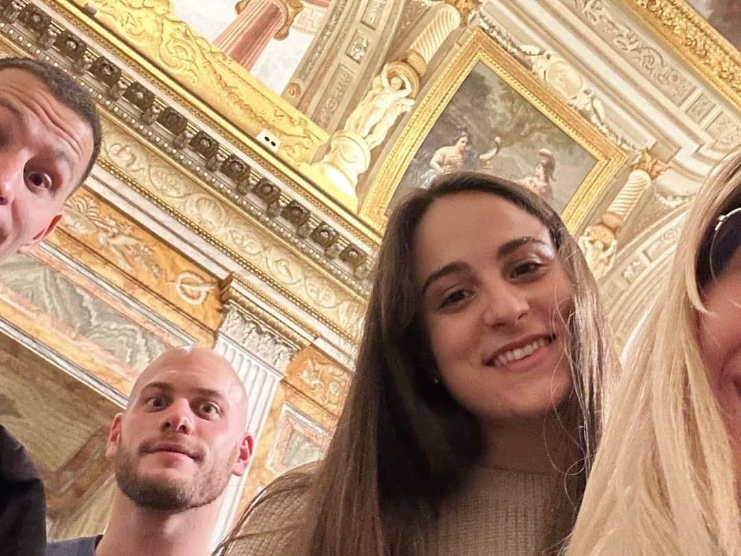 ララ・モリさんのインスタグラム写真 - (ララ・モリInstagram)「Nonostante tutto… GRAZIE 💘💙」3月24日 21時41分 - larina26