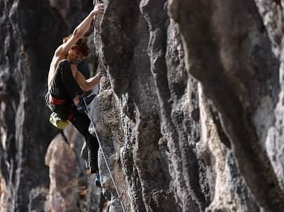 伊東秀和さんのインスタグラム写真 - (伊東秀和Instagram)「Photographer @tallers_photopress  . . . @raffinee_orientalbio  @mammut_japan  #climbing  #climbingrocks  #climbingworldwide  #climbingday  #climbing_is_my_life  #climbingphotography  #二子山」3月24日 21時51分 - hide9a2019