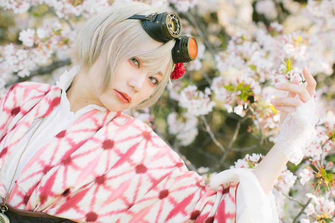 玉樹るいさんのインスタグラム写真 - (玉樹るいInstagram)「#桜　#sakura #portrait  #flower」3月24日 22時39分 - abitara1118