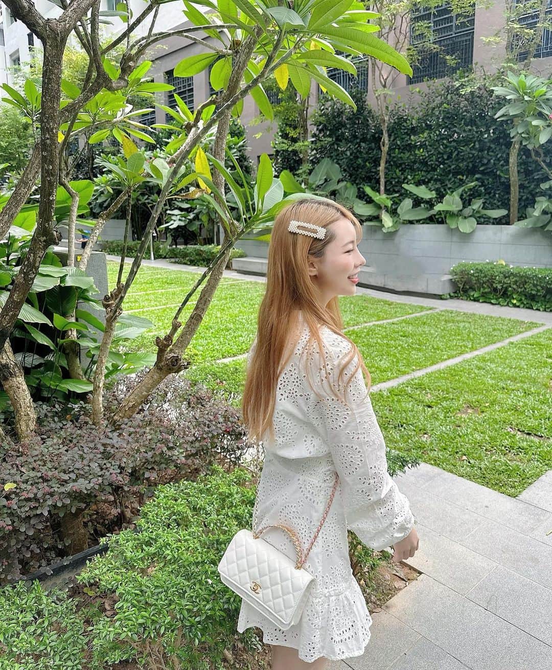 YURIさんのインスタグラム写真 - (YURIInstagram)「シンガポール🇸🇬🦁 花粉なくて最高♡ 部屋のプール1回も入らなかった😿」3月24日 23時01分 - y.u.r.i_y.u.r.i_