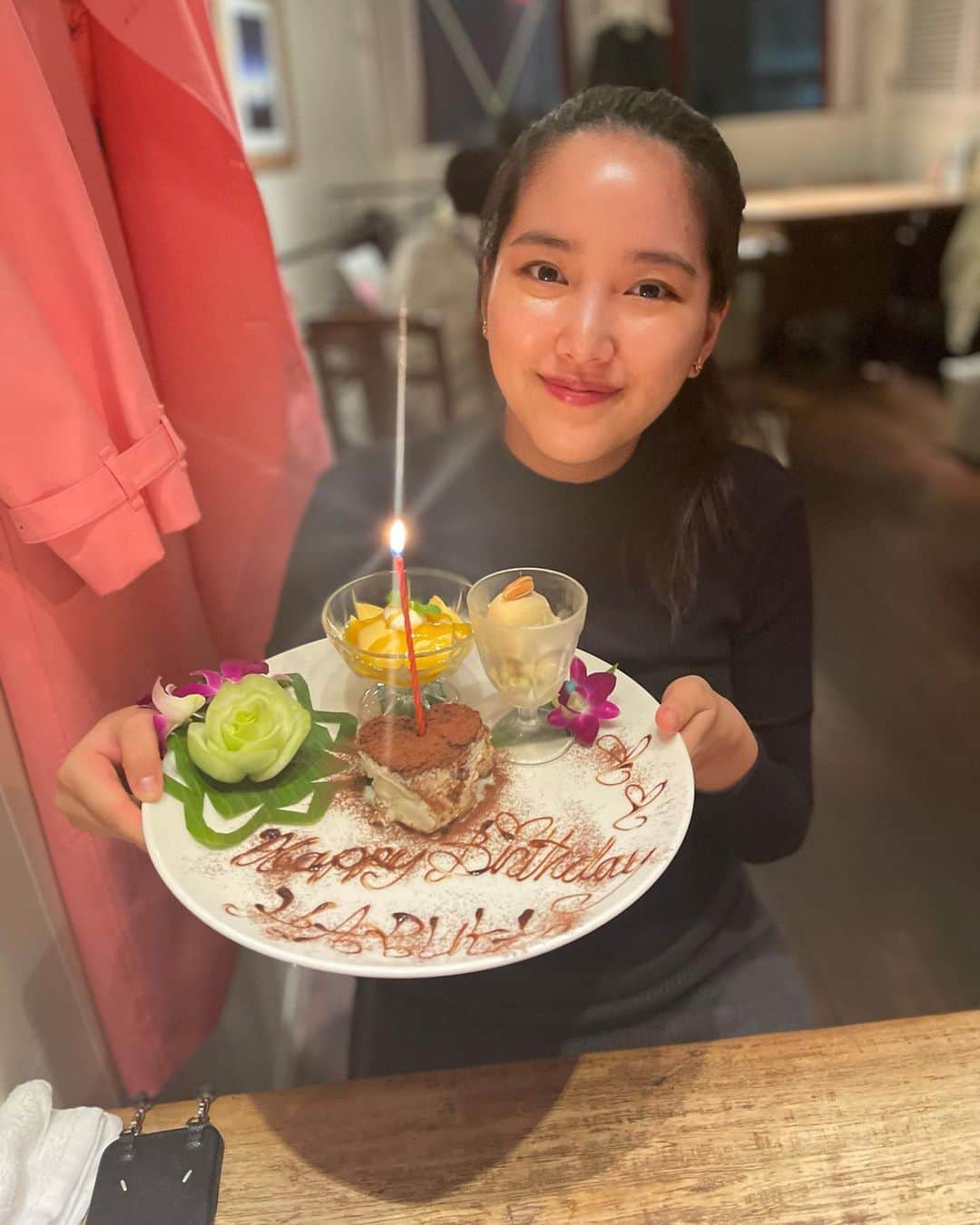 奥山春香のグルメインスタ