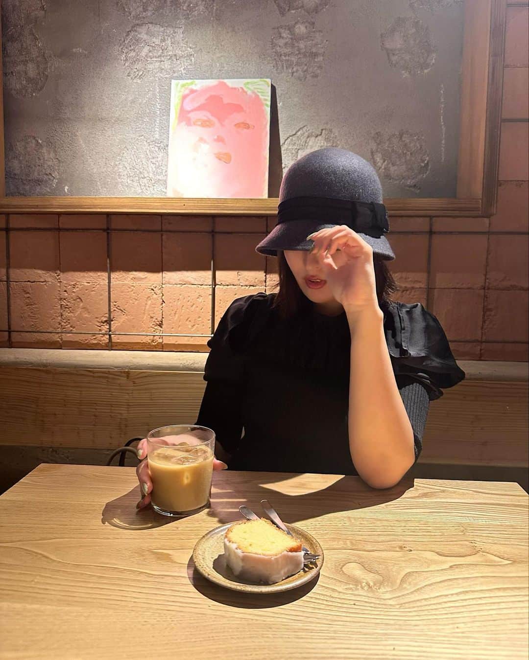 平田梨奈さんのインスタグラム写真 - (平田梨奈Instagram)「Cafe ☕️」3月24日 23時55分 - hirari_official