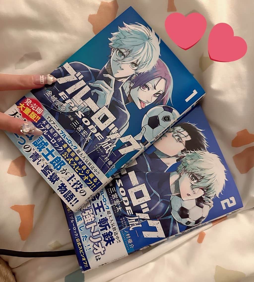 涼宮琴音のインスタグラム：「バタバタしてて、やっと読めた(ㅎ×ㅎ )←︎💕︎︎︎💕︎︎💰💜  #ブルーロック  #ブルロ  #エピソード凪  #凪誠士郎  #なぎれお」