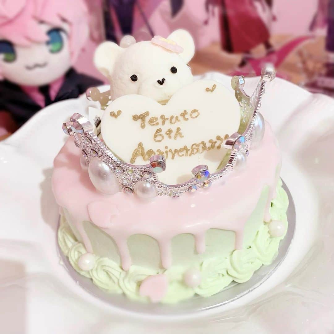 ケビンのインスタグラム：「#てるとくん6周年 #てるとくん」