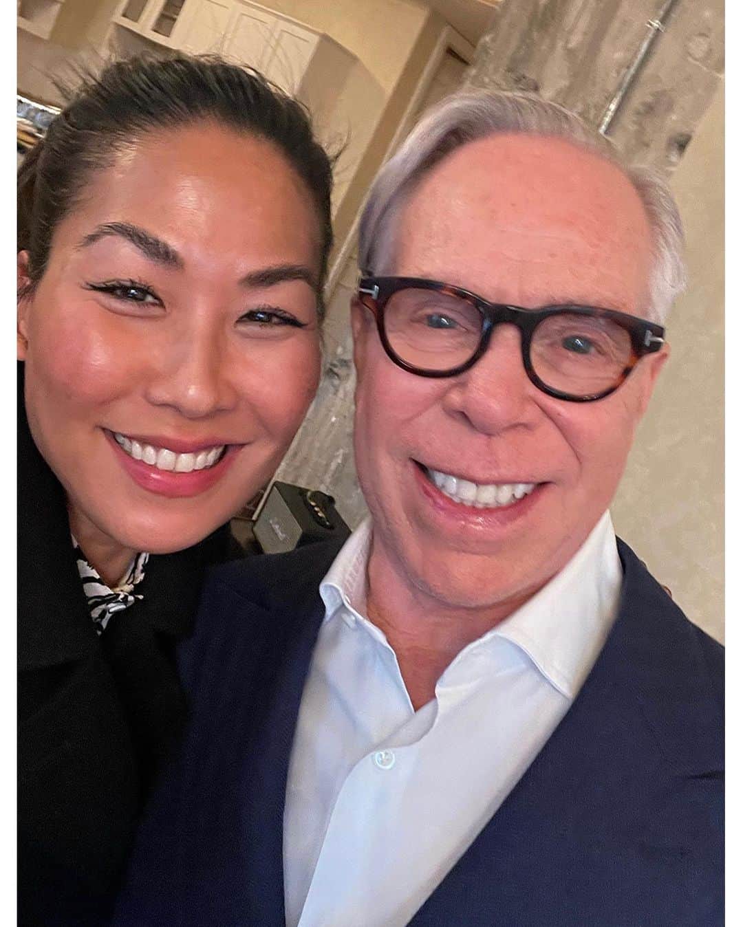 NINA PARKのインスタグラム：「TOMMY X SHAWN @tommyhilfiger @shawnmendes __________________________________________HBD dear TOMMY & all my best 🥳🫶!  I’m still extraordinarily honoured to have worked with Mr. Tommy Hilfiger for 2days ago... Big THX Tommy for ur trust over 13yrs ~ LOVe U lots ♥️ @thomasjhilfiger @mrshilfiger」
