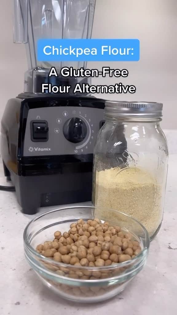 Vitamix Global Headquarters Real foodのインスタグラム：「On that 100+ year grind 💪  • Friendly reminder you can make fresh flour at home with chickpeas, almonds, or even rice! • #vitamix #myvitamix #recipe #flour #propelseries #tips #tricks #grind #kitchen」