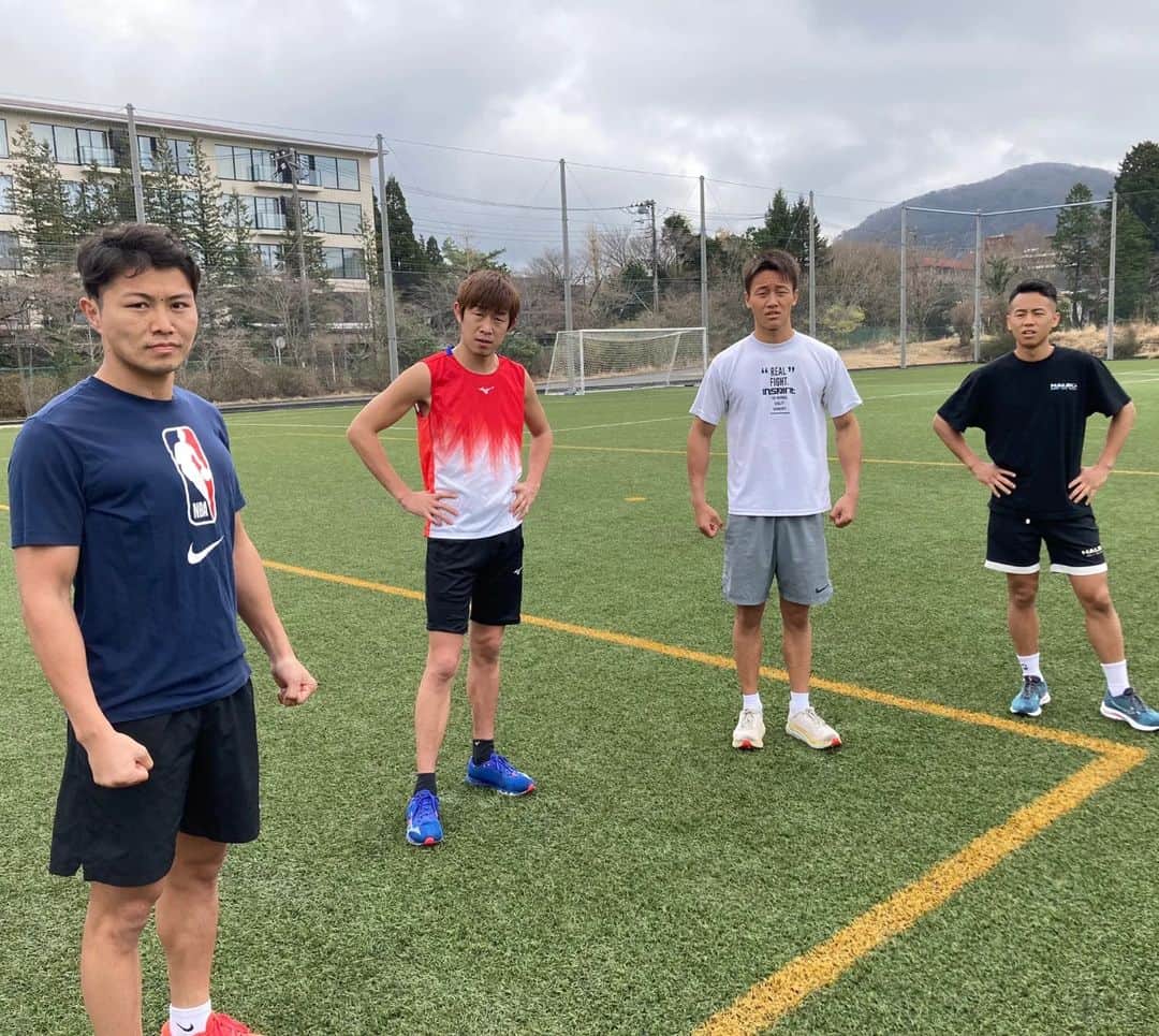 清水聡のインスタグラム：「箱根合宿！ 無事に2日目が終了しました！ 足が千切れそうな程に筋肉痛ですが楽しくやっております😂 明日ラスト頑張ります🙌 #ボクシング　#箱根 #boxing #camp 　 #training　#japan #hakone #sport」