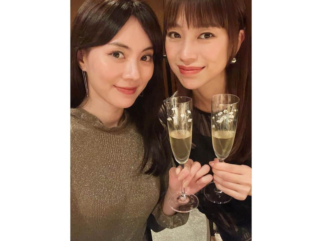 安座間美優さんのインスタグラム写真 - (安座間美優Instagram)「SINGLETON Food Pairing Dinner🥂  これ全てウイスキーのシングルトンを使ったカクテル🍸 和食とのペアリングが最高に美味しかったです！  ウイスキー大好きなんですが、今までハイボールかロックでしか飲んだことがなくて。 いろんな飲み方を知ることができて楽しかったぁ♡  #thesingletonwhisky #シングルトン#ウイスキー#whisky」3月25日 14時36分 - mew_azama