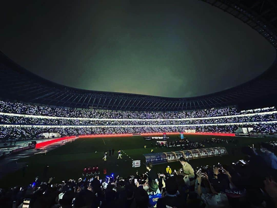 山根恵里奈のインスタグラム：「2023.3.24  #samuraiblue  日本代表💙🆚ウルグアイ代表 📍国立競技場🏟  素敵でした🥺 またいつか来れますように🙏🏻」