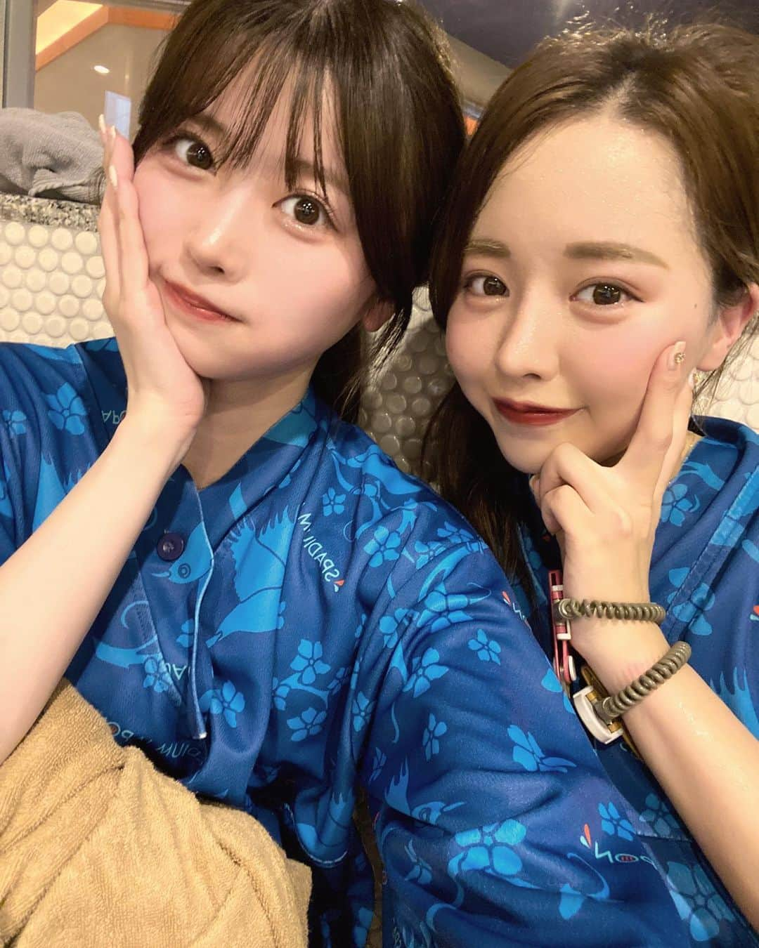 加藤ゆりなさんのインスタグラム写真 - (加藤ゆりなInstagram)「この日はほにとディズニー行く予定だったけど雨でスパに行った♨️ 岩盤浴暑すぎてすぐにギブしてしまった🥹  2人とも雨女すぎていつもディズニー行く予定だったりお出かけ予定の日は雨なんだよね🥲」3月26日 12時51分 - _yuringo_