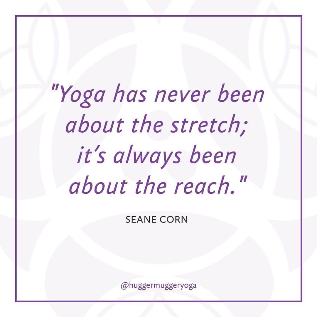ハガーマガーのインスタグラム：「“Yoga has never been about the stretch; it’s always been about the reach.” - Seane Corn @seanecorn」