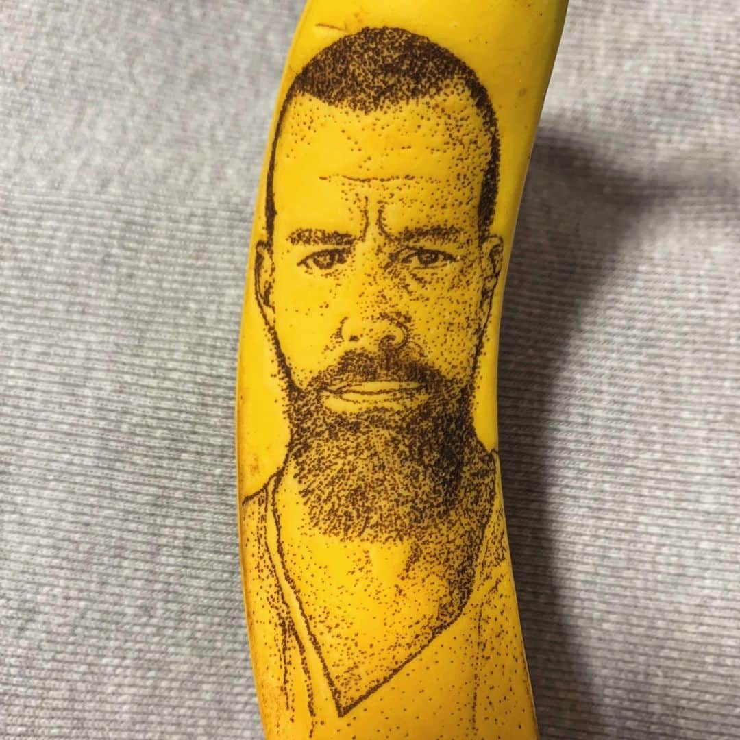 エンドケイプのインスタグラム：「#jackdorsey  #nostr #distributedsocialnetworks  #bananaart  #banana  #endcape  #バナナアート」