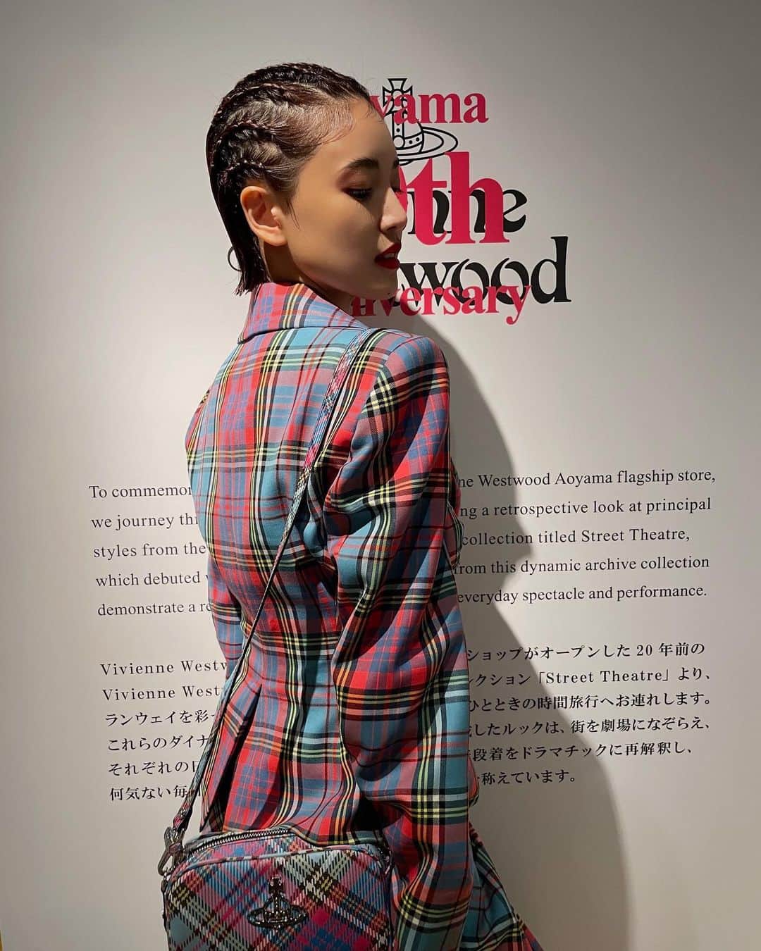 のインスタグラム：「@viviennewestwood」