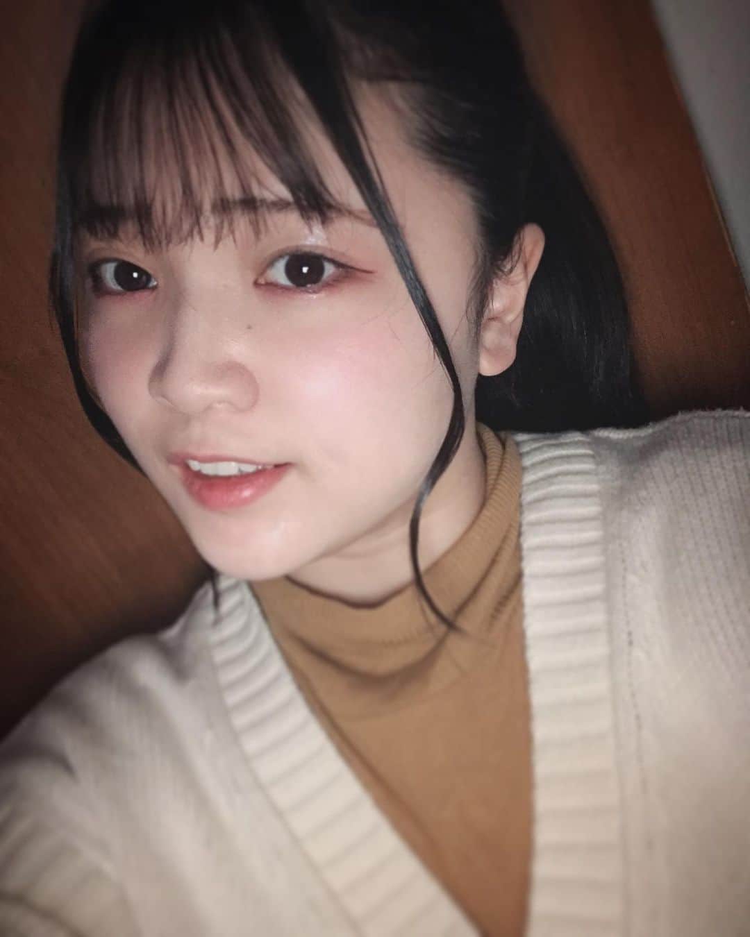 のインスタグラム：「ポニーテール🐴🎀 #触覚 #巻き髪 #ポニーテール #アイドル #idol #follow #フォロー希望 #いいね歓迎 #ファン募集中 #ポニーテールキュルン #ノイミー #ノイミー好きな女ヲタさんと繋がりたい」