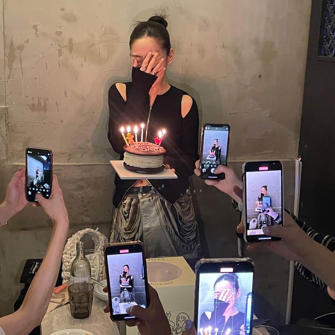 パク・ソラのインスタグラム：「난리다세이스라생파❤️」