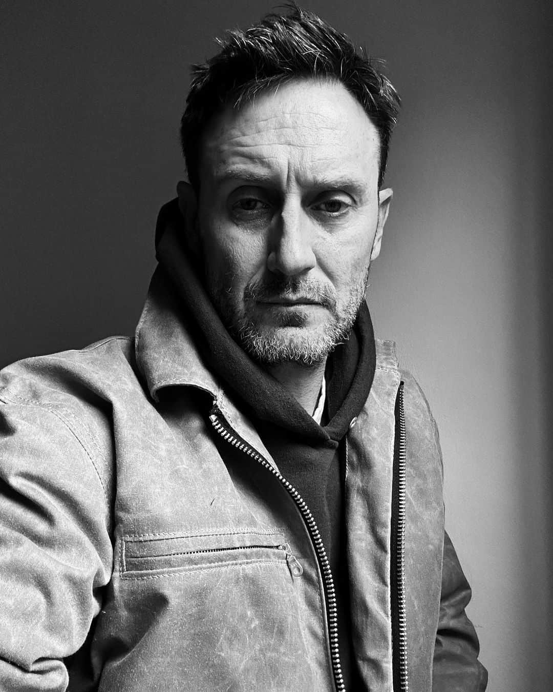 ジョシュ・スチュワートのインスタグラム：「@heatstrapsusa @carl_murawski workhorse」