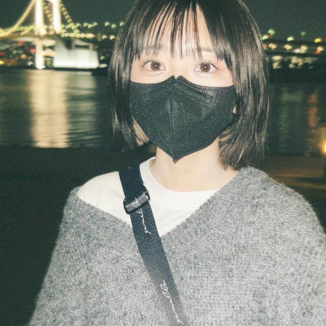 のインスタグラム：「この前おだいば行ってきたよ〜 楽しかった👼🏻 へへへ≖‿≖」