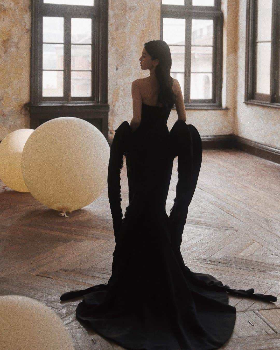 アンジェラベイビーのインスタグラム：「🖤❤️‍🔥🖤 #georgeshobeika」