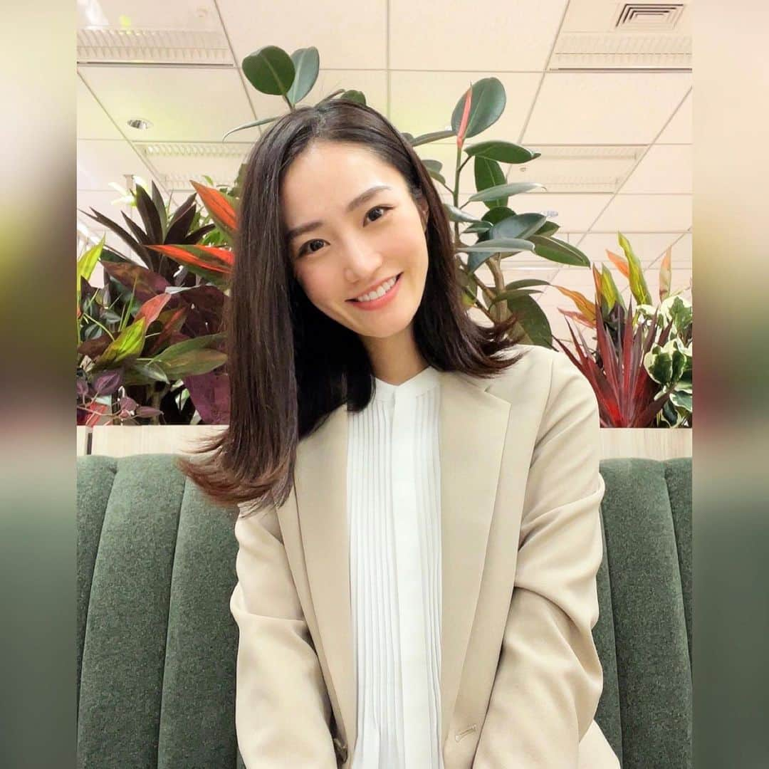 土井玲奈さんのインスタグラム写真 - (土井玲奈Instagram)「関西テレビスペシャルドラマ 「3年VR組」 3/26（日）深夜1：00～2：00  メタバースをテーマに 大人の「現実」と高校生の「仮想現実」を行き来する新感覚ラブストーリー。  私はドラマ内のインフォマーシャルに出演します。 関西ローカルなので 関西圏の皆様ぜひご覧下さい☆  というかお久しぶりの投稿ですね笑 前の投稿観たら猛吹雪の2月w  いつのまにか もう桜が咲く季節になりました🌸 春は告知がいくつかあるので またお知らせします☺︎  #3年vr組  #関西テレビ #カンテレ  演出：#的場政行 監督」3月25日 18時30分 - doixreina