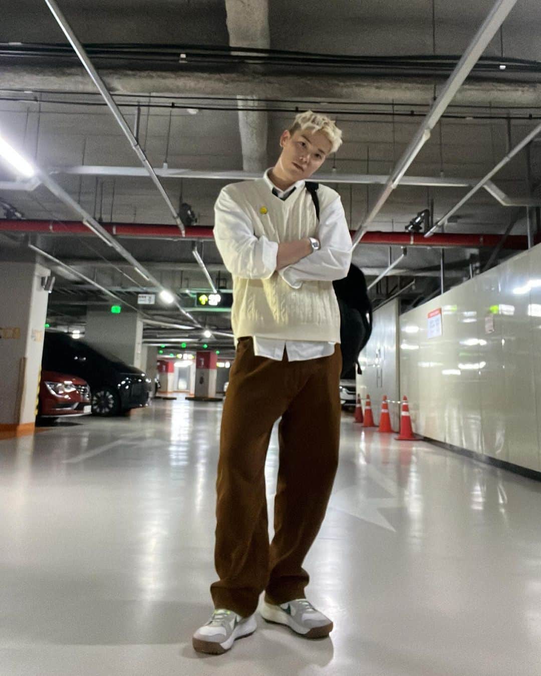 ZELO さんのインスタグラム写真 - (ZELO Instagram)「Tell Me If You Wanna Go Home🫠」3月25日 19時37分 - byzelo