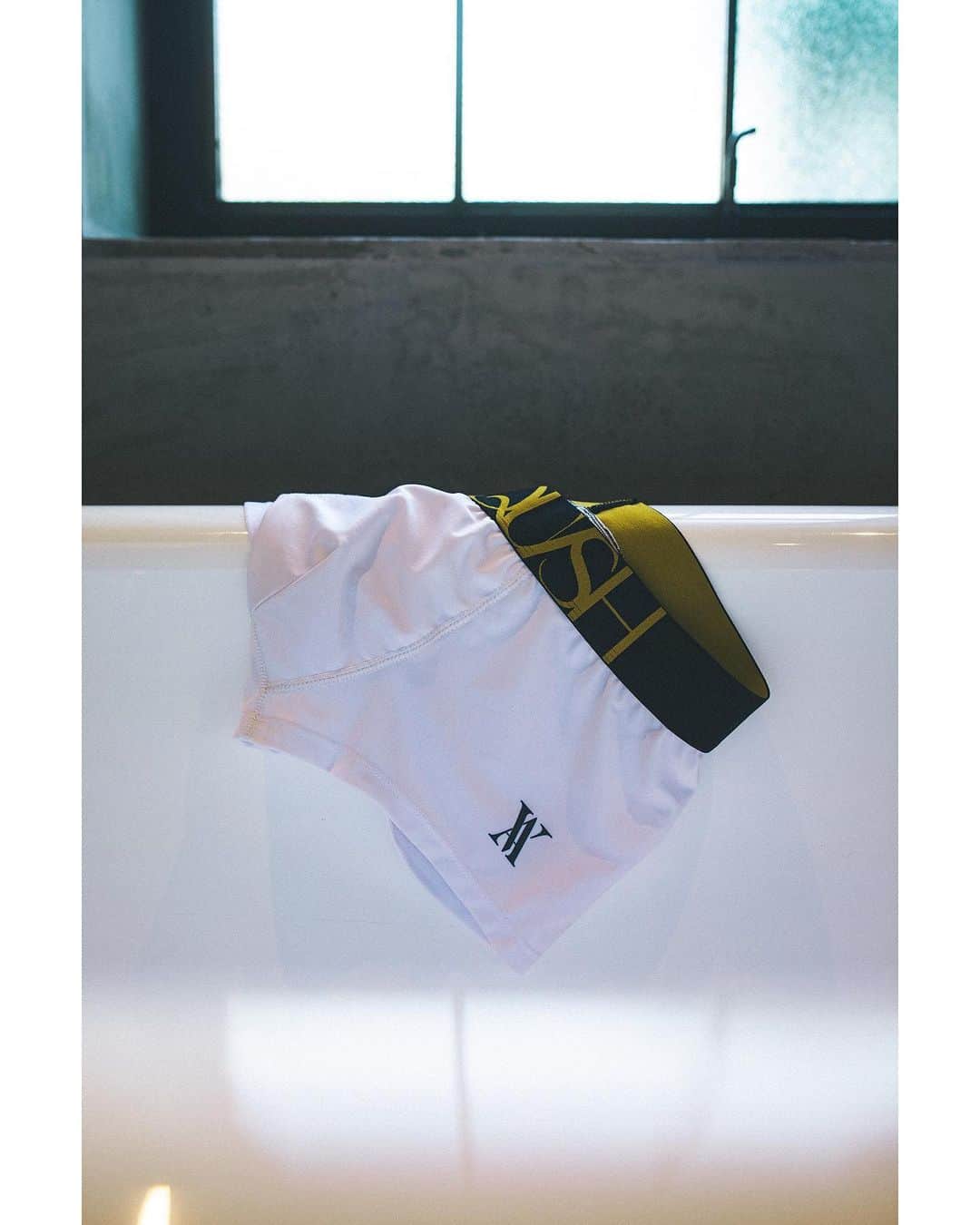 のインスタグラム：「VANQUISH Spring Collection 2023.  Available Now.  ・VA Monogram Logo Underwear [VUW146]  #vanquish」