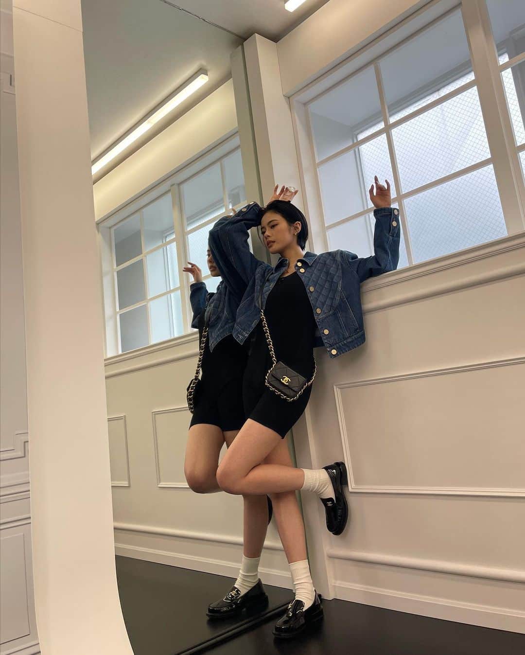 のインスタグラム：「This is the last post.」