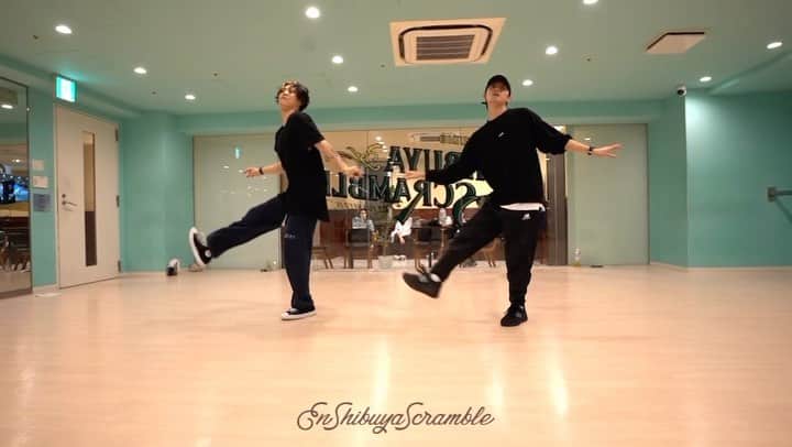 のインスタグラム：「🎶　@jeffbernat - Casual(Acoustic)  w/ @taaaney__   #jeffbernat #casual #dance #choreography」