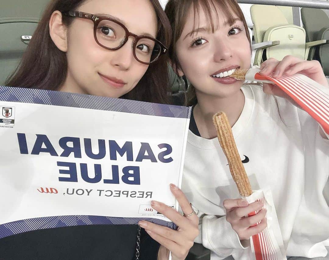 のインスタグラム：「⚽️ 昨日はとってもとっても感動しました！！ まいちゅんと大盛り上がり✨ 頑張っている姿を見てすごく心を動かされ、私も頑張ろうってパワーをいただきました！！」