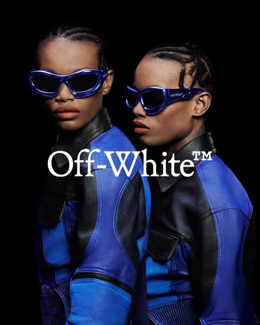 OFF-WHITE C/O VIRGIL ABLOHさんのインスタグラム写真 - (OFF-WHITE C/O VIRGIL ABLOHInstagram)「off-white [spring-summer 23] campaign directed by @ibkamara  new sculptural eyewear styles echo the ethos of the collection with bold enveloping volumes offset by tangible, optimistic buoyancy.  the "volcanite" and “katoka” sunglasses are now available online at off---white.com and at Off-White™ boutiques worldwide  photography c/o @thibautgrevet」3月25日 21時13分 - off____white