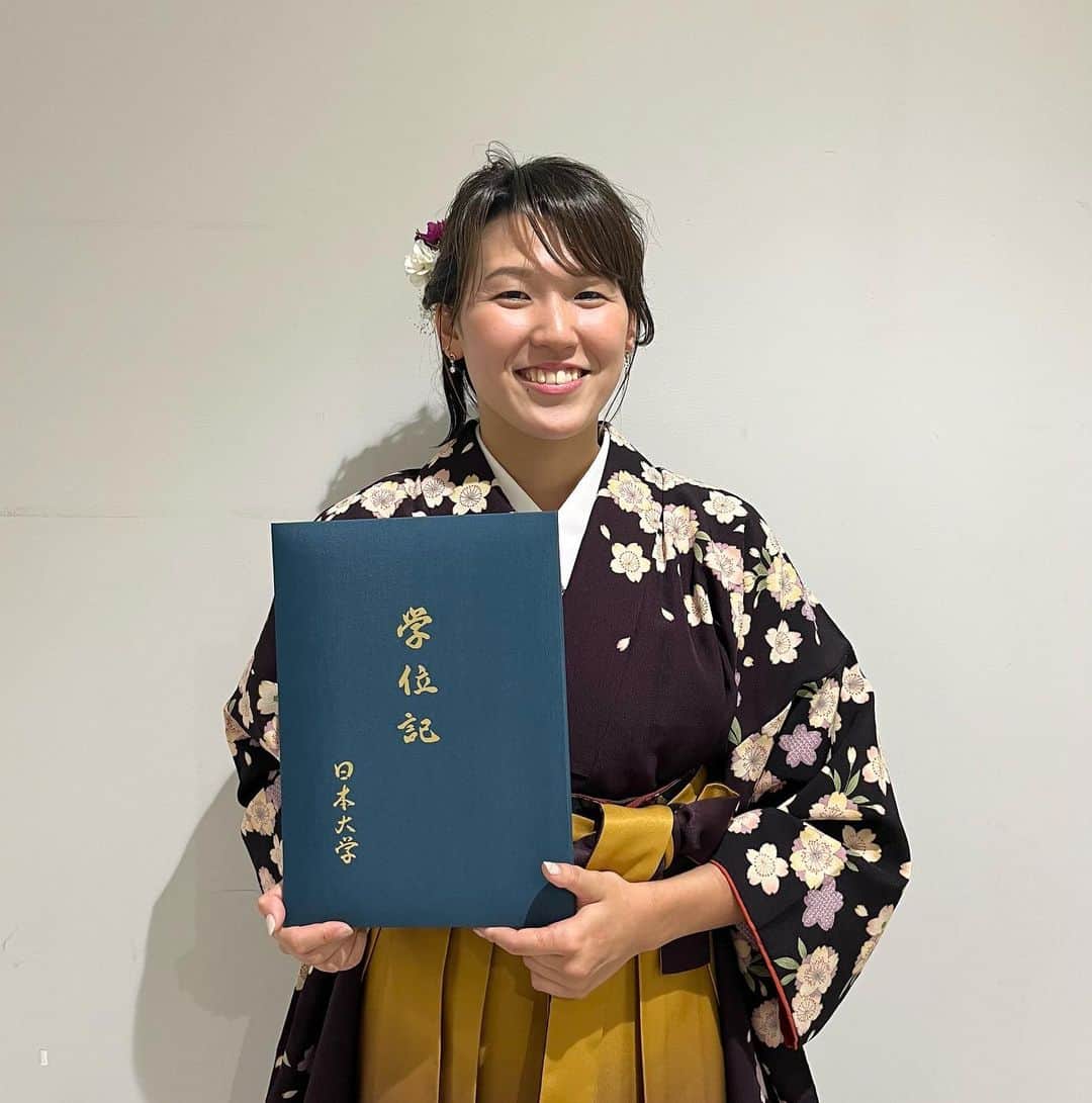 小堀倭加のインスタグラム：「. 2023年3月25日 日本大学スポーツ科学部を卒業しました🌸  とても充実した4年間でした。 たくさんの出会いに感謝です。 ありがとうございました！  4月からは社会人として気を引き締めて頑張っていきたいと思います。 .  #日本大学  #スポーツ科学部  #競技スポーツ学科  #三軒茶屋キャンパス  #卒業」