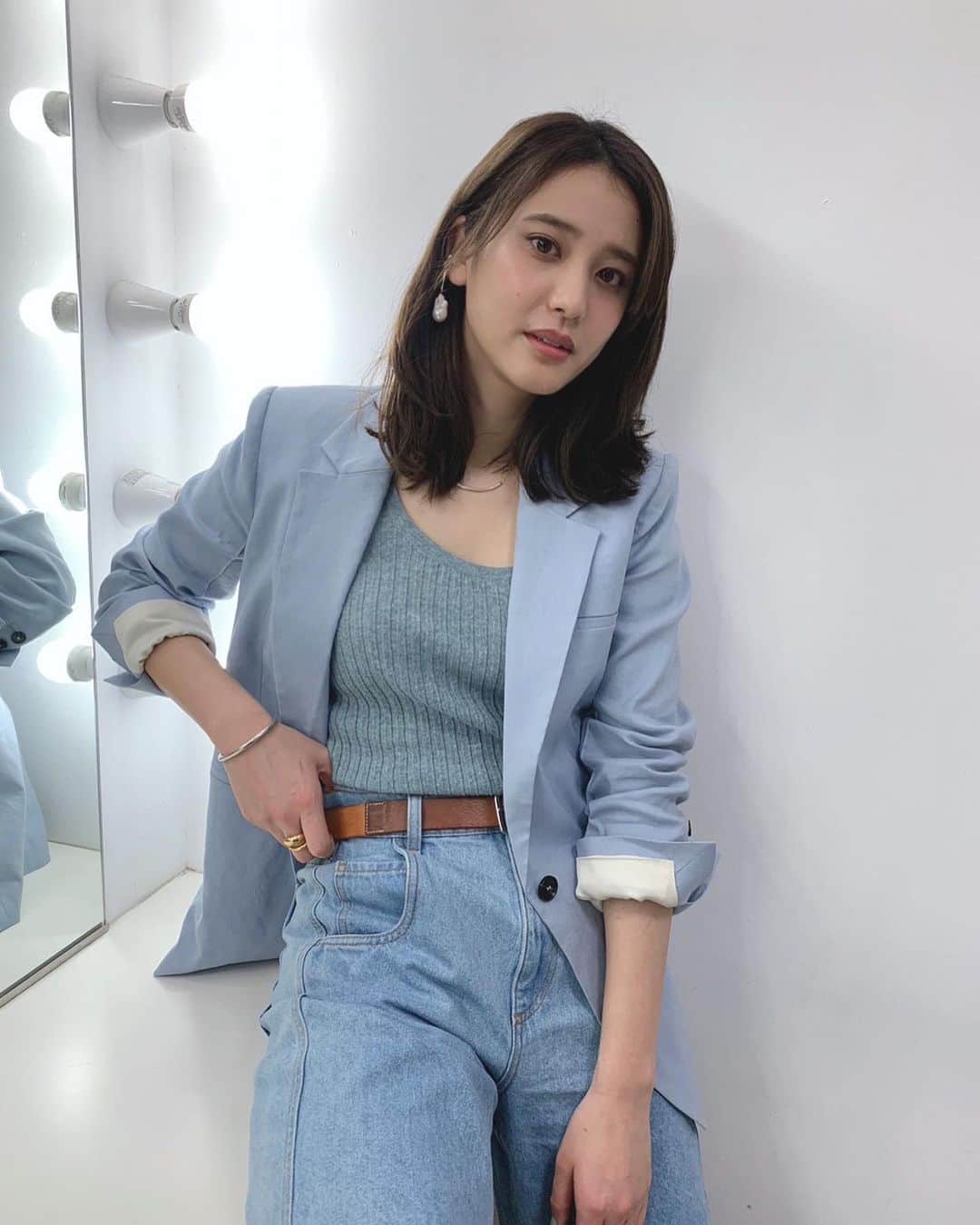 山崎紘菜のインスタグラム：「💙💙💙」