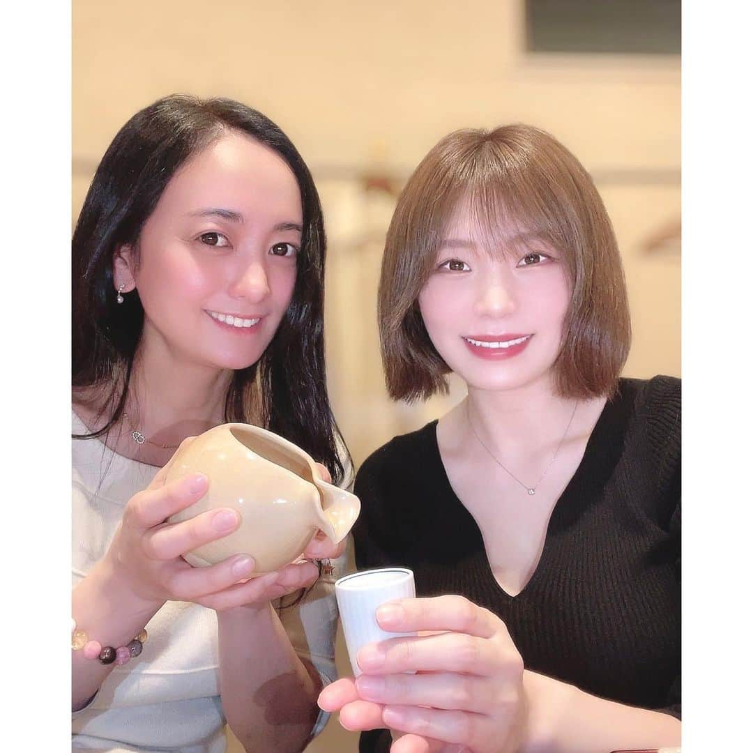 脊山麻理子さんのインスタグラム写真 - (脊山麻理子Instagram)「仲良しのグラドラ三井里彩ちゃんに誘って貰って、西麻布の和食杜 侑　@washokuno_mori.yuki に行ってきました♡炊き立てのご飯にすき焼きに日本酒、美味しかったぁ♡またごはん行こうね♡ #グラビア仲間 #仲良し #西麻布 #ごはん」3月25日 22時06分 - mariko_seyama_milkpon