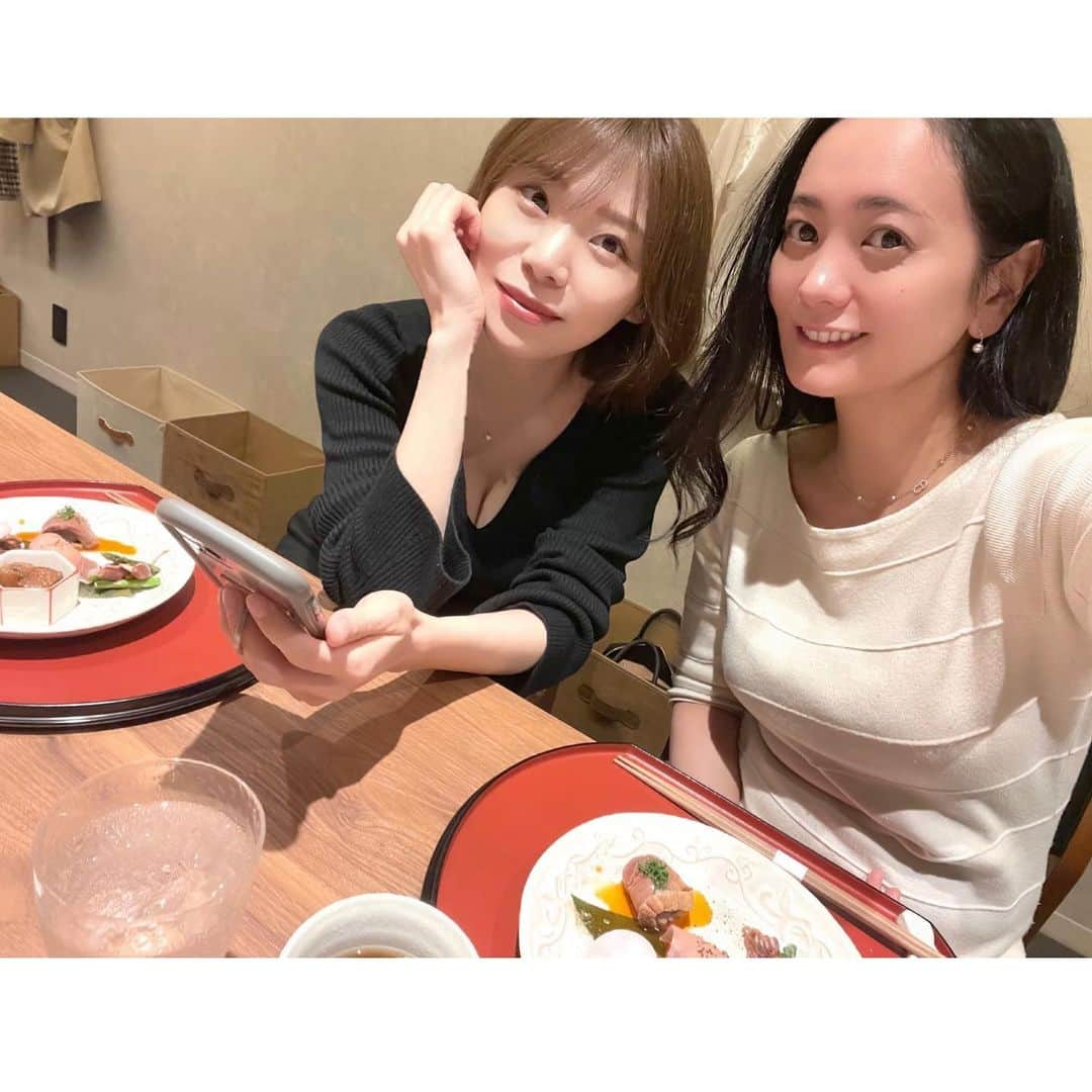 脊山麻理子さんのインスタグラム写真 - (脊山麻理子Instagram)「仲良しのグラドラ三井里彩ちゃんに誘って貰って、西麻布の和食杜 侑　@washokuno_mori.yuki に行ってきました♡炊き立てのご飯にすき焼きに日本酒、美味しかったぁ♡またごはん行こうね♡ #グラビア仲間 #仲良し #西麻布 #ごはん」3月25日 22時06分 - mariko_seyama_milkpon