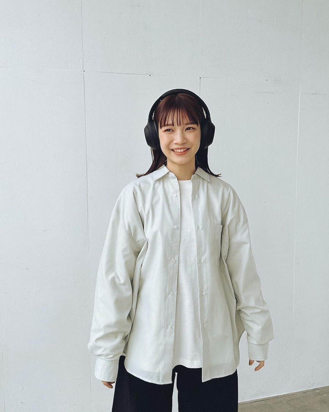 宮崎葉さんのインスタグラム写真 - (宮崎葉Instagram)「いつもたのしい現場でいつもうれしい タノシイが正義だから！！！😔😔♡♡♡ ずーとわらてる 直しの時は凛々しいな  #flaner」3月25日 22時24分 - you_miyazaki