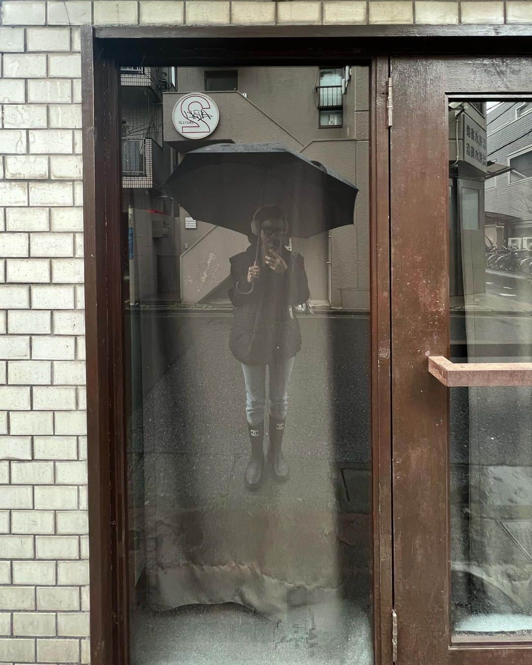秋山レイさんのインスタグラム写真 - (秋山レイInstagram)「雨雨雨☂️」3月25日 22時38分 - akiyamarei_